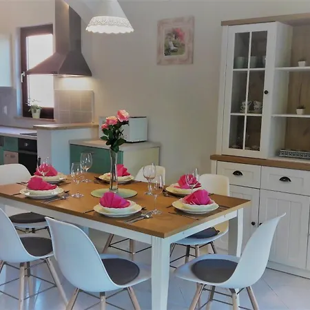 Chiara In Rogivici Holiday home *
